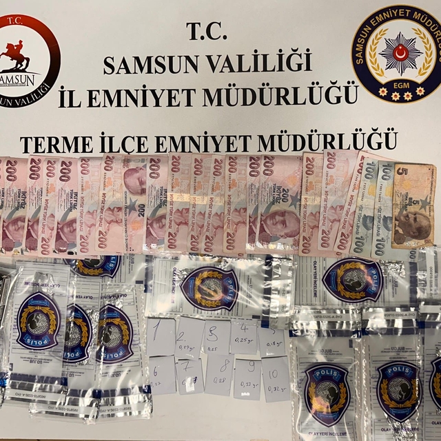 Samsun'da uyuşturucu operasyonunda 3 şüpheli yakalandı