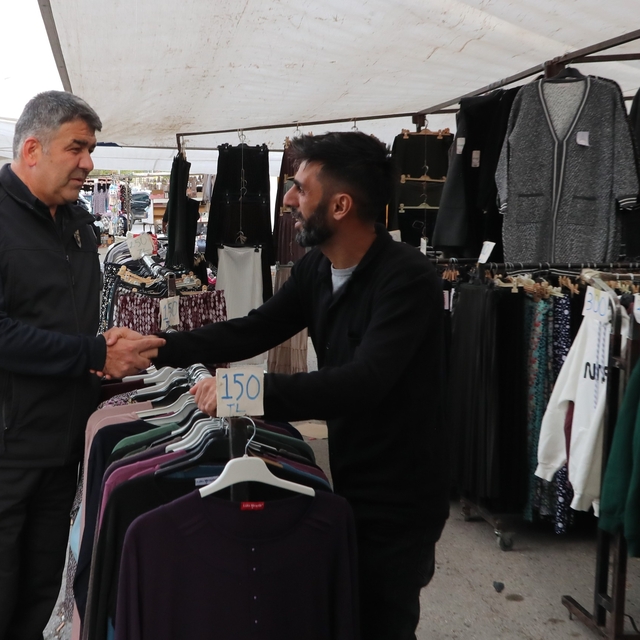 Erzurum Emniyet Müdürü Karaburun, halk pazarı esnafıyla buluştu