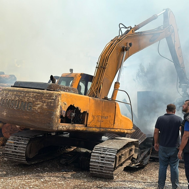 Karabük'te kereste fabrikasında çıkan yangın kontrol altına alındı