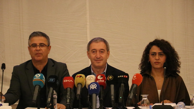 Bakırhan: Suriye'deki meseleyi set olarak koymak süreci zedeler