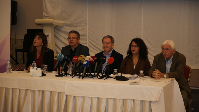 DEM Parti Eş Genel Başkanı Bakırhan, Diyarbakır'da konuştu: