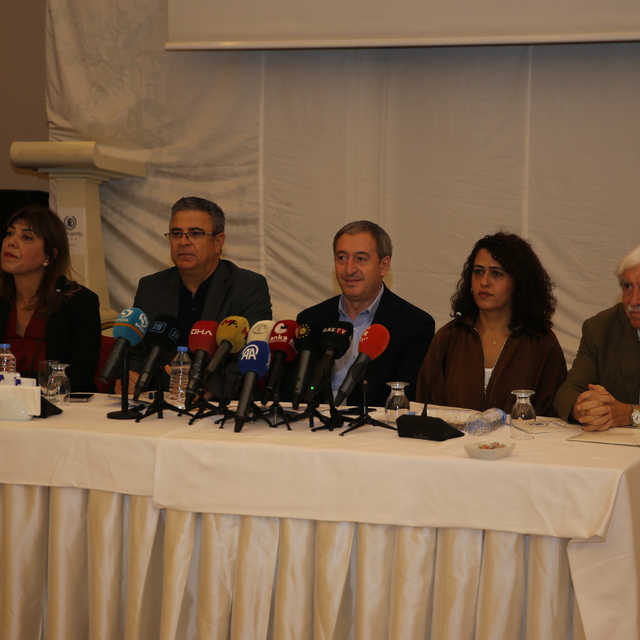 DEM Parti Eş Genel Başkanı Bakırhan, Diyarbakır'da konuştu: