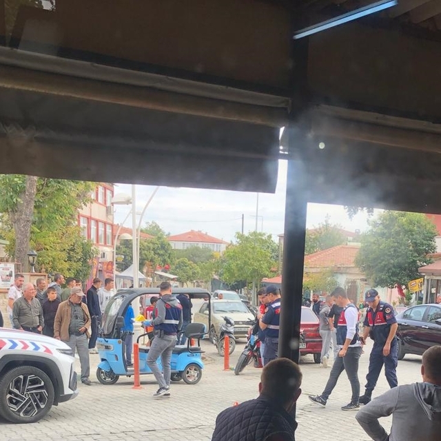 Edirne'de silahlı kavgada 1 kişi öldü