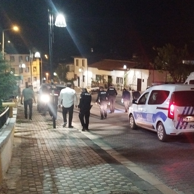 Tokat'ta sırtına yorgun mermi isabet eden motosiklet sürücüsü hastaneye kal...