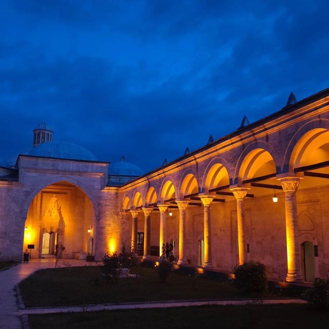 Edirne'deki Sağlık Müzesi gece müzeciliği konseptiyle yaklaşık 3 bin ziyare...