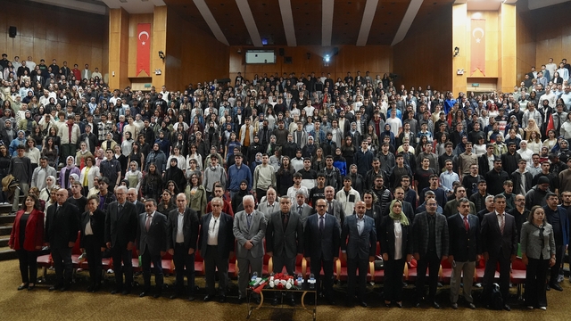 Atatürk Üniversitesinde yeni akademik yılın ilk dersi "Filistin" oldu