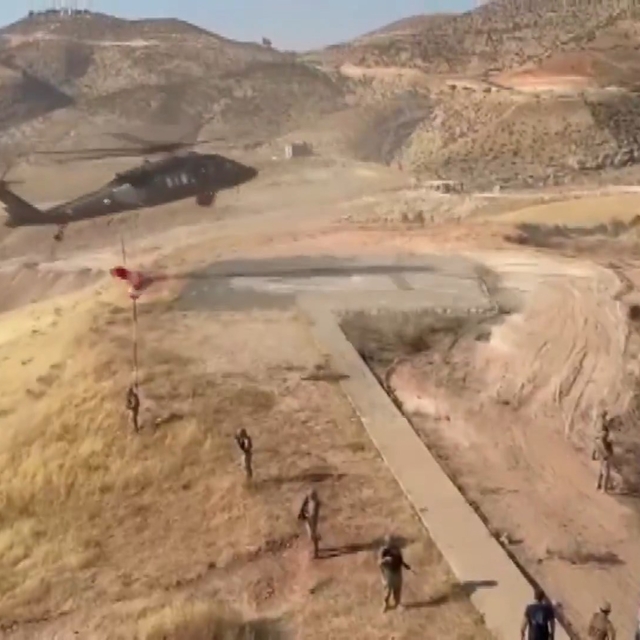 Siirt'te yaralı işçi jandarma helikopteriyle hastaneye kaldırıldı