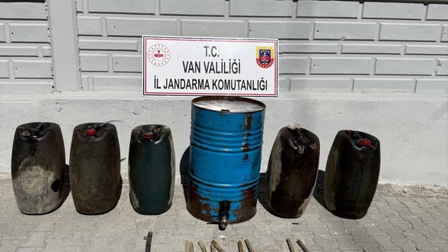 Van'da 319 litre akaryakıt ele geçirildi