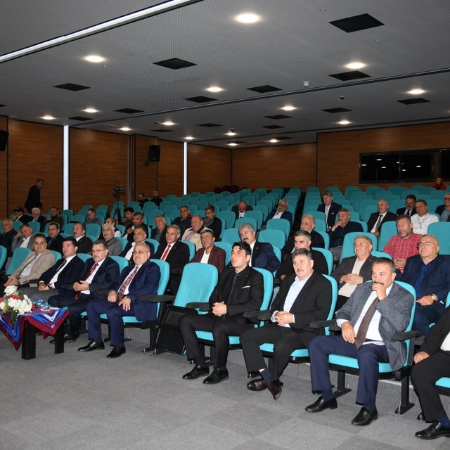 Ortahisar Muhtarlar Derneği'nin olağanüstü genel kurulu yapıldı