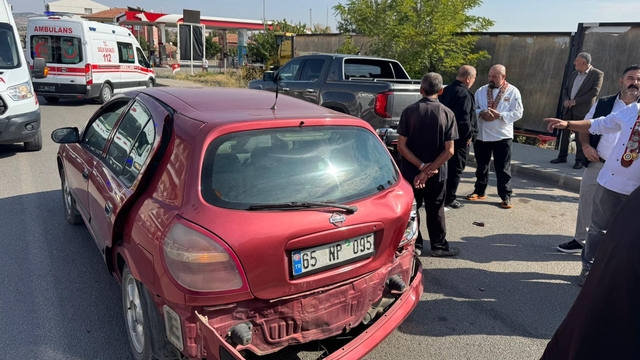 Kırıkkale'de otomobille çarpışan motosikletteki 2 kişi yaralandı