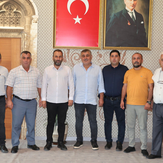 Aksu'da başkandan sonra CHP'li 6 meclis üyesi de istifa etti