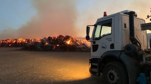 Mardin'deki 'mısır balyası' yangını, 3'üncü günde kontrol altına alındı