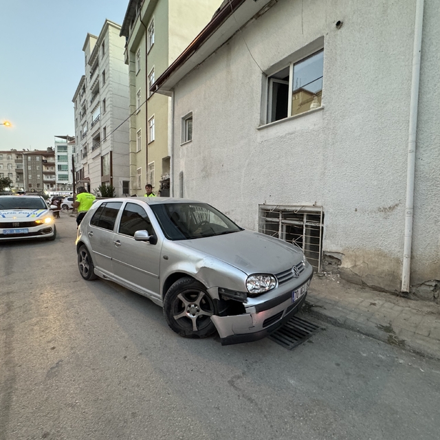 Karaman'da otomobilinde bıçaklanmış halde bulunan kişi öldü