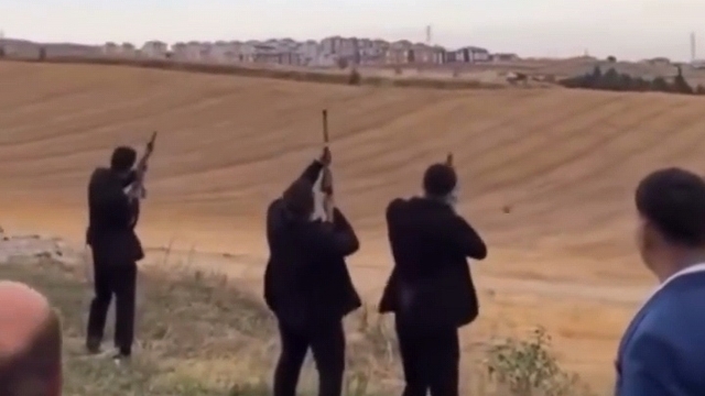 'Gelin alma'da av tüfeği ve tabancayla havaya ateş açtılar