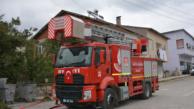 Başçiftlik Belediyesi itfaiye aracı aldı