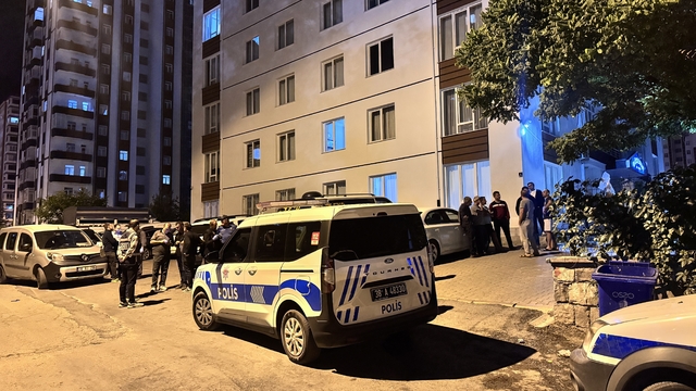 Kayseri'de 12 yaşındaki çocuğun bıçakladığı üvey babası ağır yaralandı