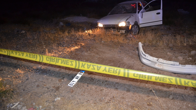 Ehliyetsiz ve alkollü sürücünün aracı takla attı: 1 ölü, 1 yaralı