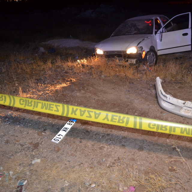Ehliyetsiz ve alkollü sürücünün aracı takla attı: 1 ölü, 1 yaralı