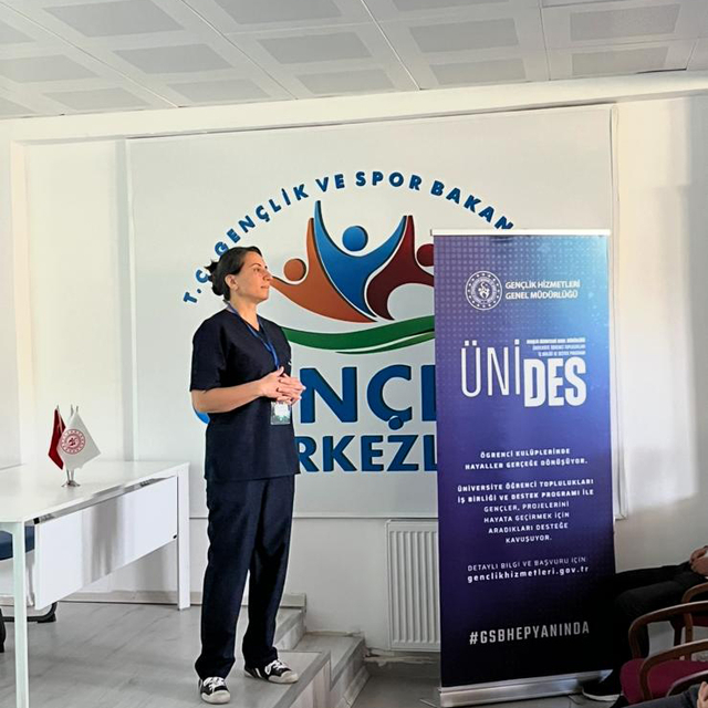 DÜ Veteriner Fakültesinde "İlmek İlmek Sütur" etkinliği