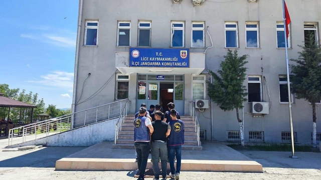 Diyarbakır'da firari 47 hükümlü yakalandı