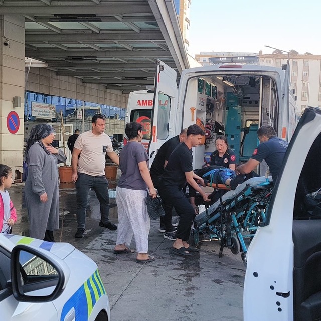 Siirt'te motosiklet ve otomobilin çarpıştığı kazada 1 kişi yaralandı