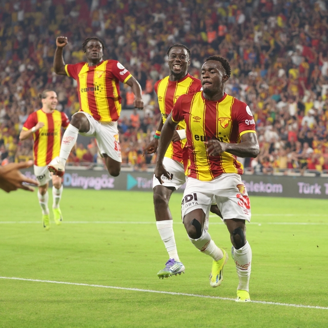 Göztepe geçen sezondan 1 puan önde