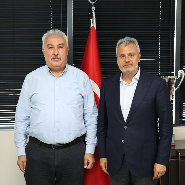 Yeşilay Hatay Şube Başkanı Kuyubaşıoğlu'ndan Büyükşehir Belediye Başkanı Ön...