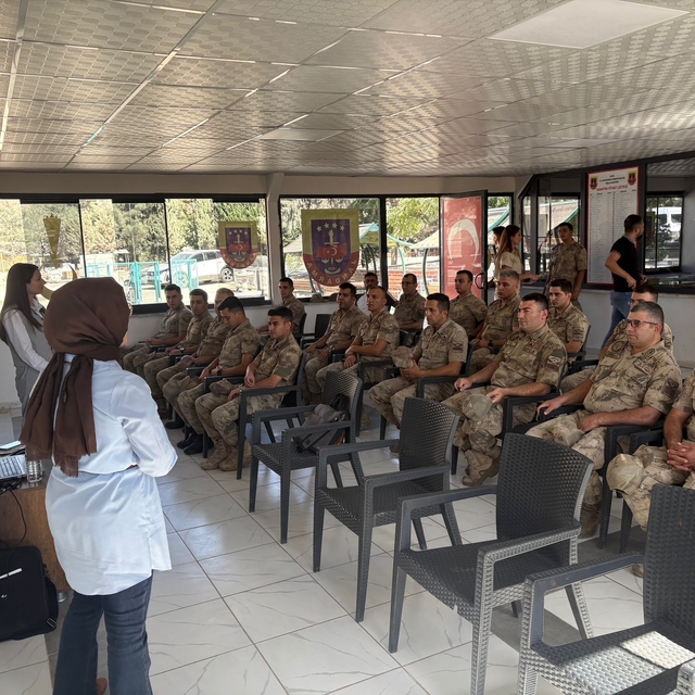 Kilis'te jandarma personeline "bağımlılık" eğitimi verildi