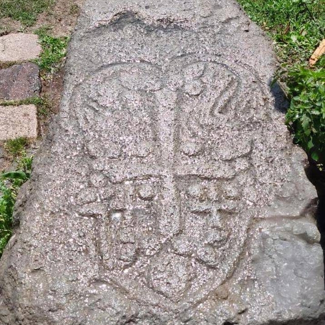 Van'da Bizans dönemine ait 2 stel ele geçirildi