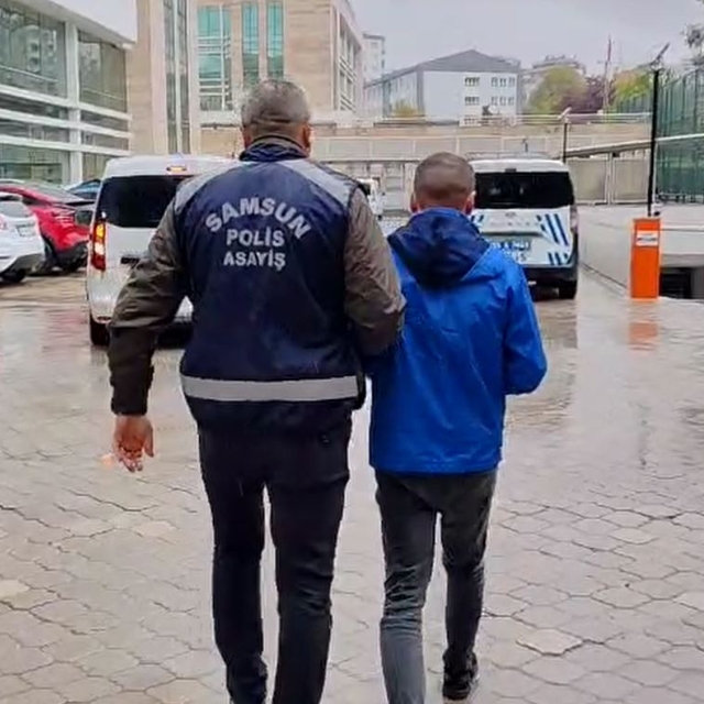 45 bin liralık alkollü içecek çalan şüpheliye gözaltı