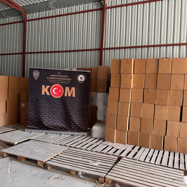 Antalya'da kaçakçılık ve organize suçlarla mücadele sürüyor