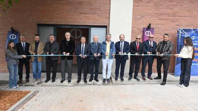 Anadolu Üniversitesinde "Anadolu Veri Merkezi" törenle açıldı