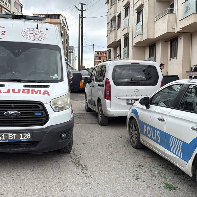 Kocaeli'de silahla vurulmuş bulunan kadın kaldırıldığı hastanede öldü