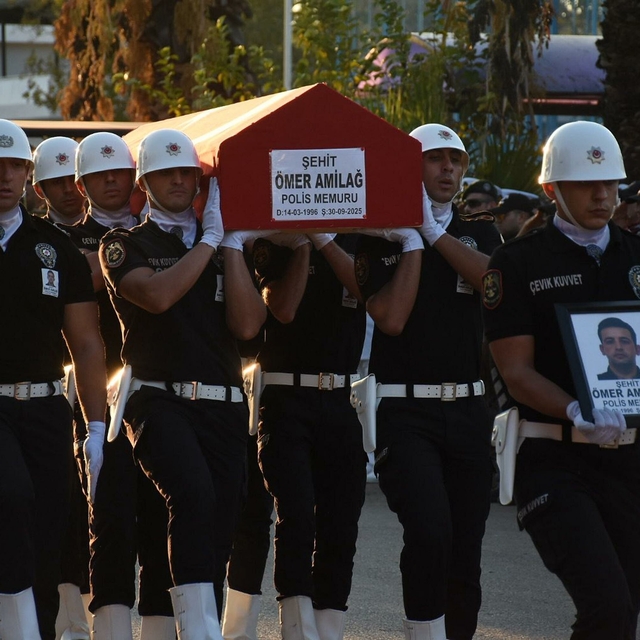 İzmir'de polis merkezine saldırıda şehit sayısı 3'e çıktı (2)