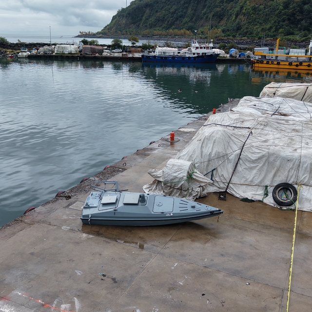 Balıkçıların bulduğu insansız deniz aracı, ekipleri harekete geçirdi (5)