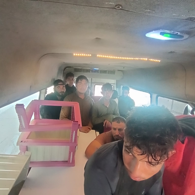 Hatay'da 12 kaçak göçmen yakalandı