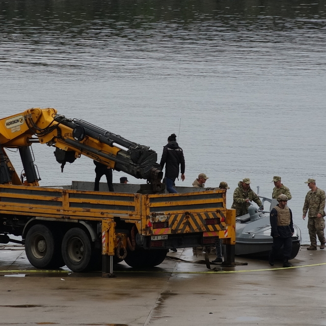 Balıkçıların bulduğu insansız deniz aracı imha edildi (2)