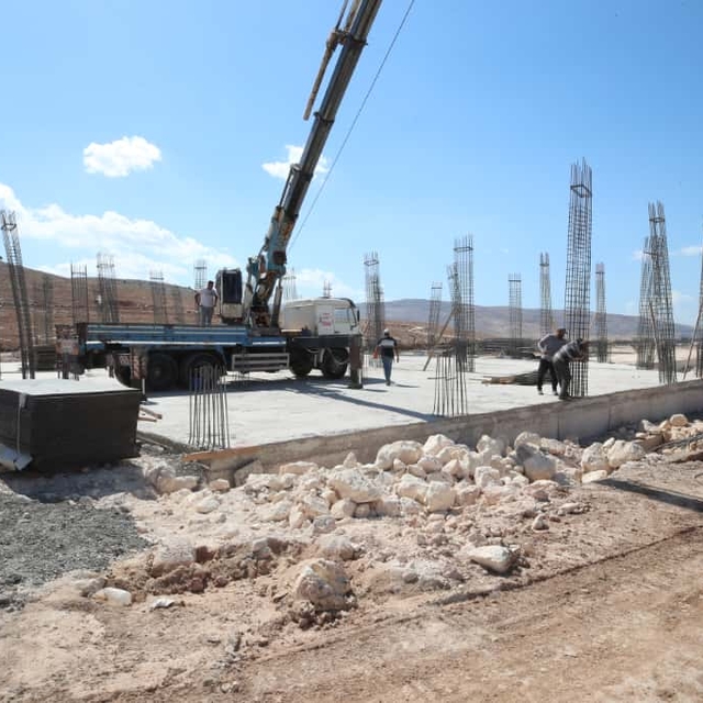 Hatay'daki Cilvegözü Sınır Kapısı'nda tır parkı ve lojistik köy inşası sürü...