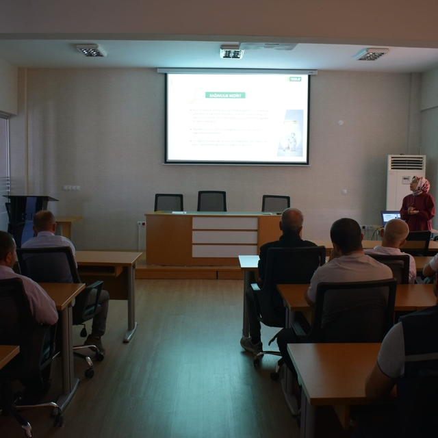 Yeşilay'dan İl Özel İdaresi personeline eğitim verildi