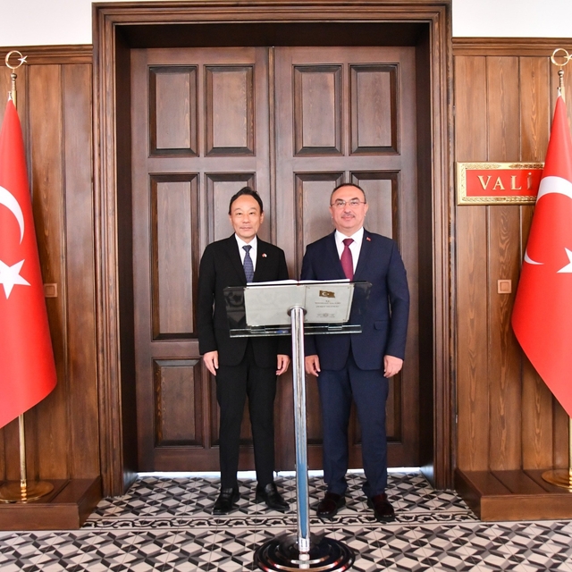 Japonya Ankara Büyükelçisi Katsumata'dan Vali Soytürk'e ziyaret