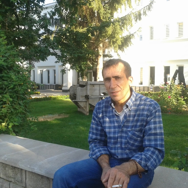 Babasını öldürüp polise teslim oldu