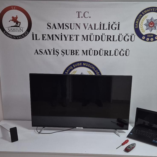 Samsun'da balkondan girdiği evlerden hırsızlık yapan zanlı yakalandı