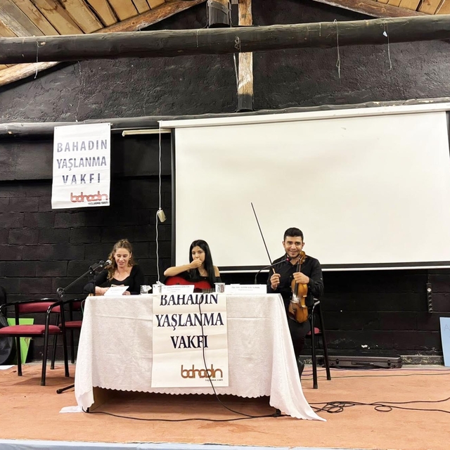 Bahadın Yaşlanma Vakfı'nda Dünya Yaşlılar Günü etkinlikleri