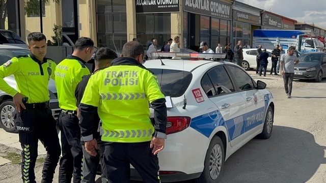 Aksaray'da "dur" ihtarına uymayan çocuk sürücü kovalamaca sonucu yakalandı