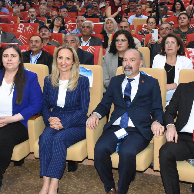 CHP Genel Başkan Yardımcısı Nazlıaka, Aksaray'da partisinin ilçe kongresine...