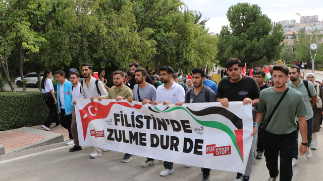Kilis'te üniversite öğrencileri ve akademisyenlerden Filistin'e destek yürüyüşü