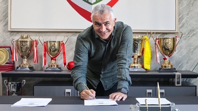 Amed Sportif Faaliyetler'de teknik direktör Mehmet Altıparmak ile yollar ayrıldı