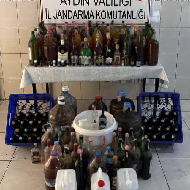 Aydın'da kaçak içki operasyonu: 3 gözaltı