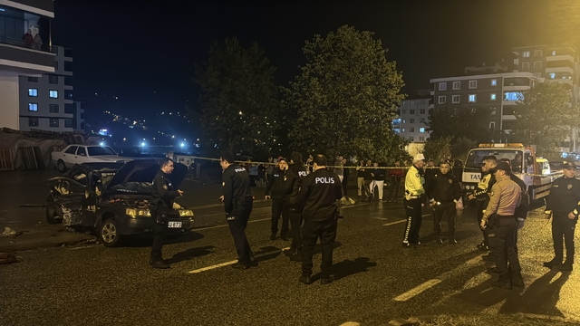 Samsun'da trafik kazasında aynı aileden 2 kişi öldü, 2 kişi yaralandı