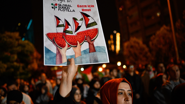 İsrail'in Küresel Sumud Filosu'na saldırısı Ankara'da protesto edildi